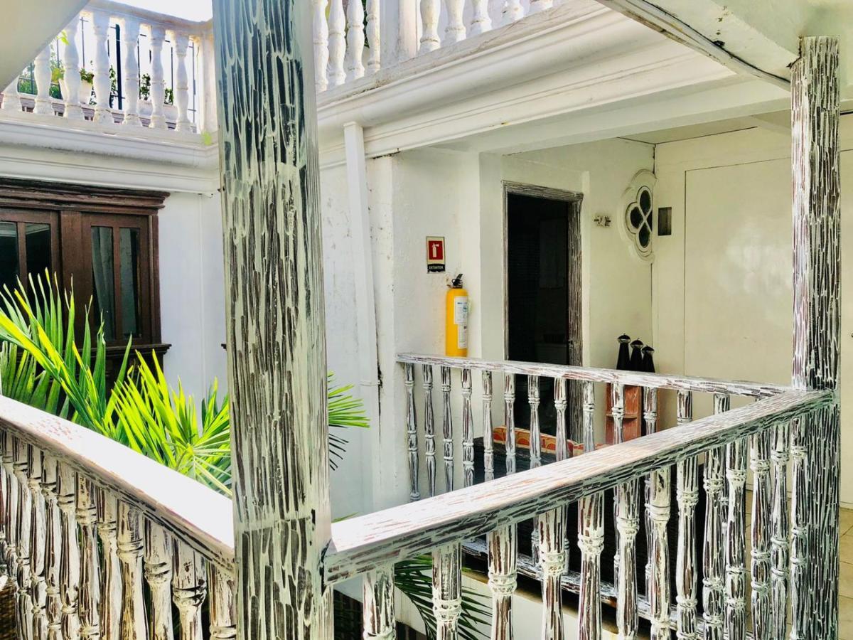 Antigua Calle Almudena Hotel Cartagena Exterior photo